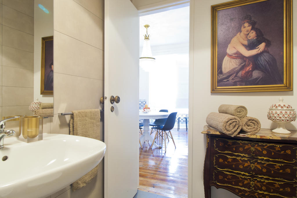 Bairrus Lisbon Apartments - Alfama Стая снимка