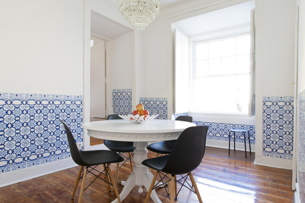 Bairrus Lisbon Apartments - Alfama Екстериор снимка