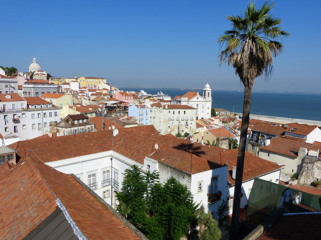 Bairrus Lisbon Apartments - Alfama Екстериор снимка